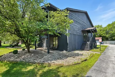 1349 Brookside Drive #B2, Munster, IN 46321 - Photo 1