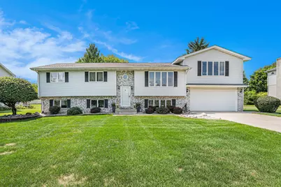 9352 W Oakridge Drive, Saint John, IN 46373 - Photo 1