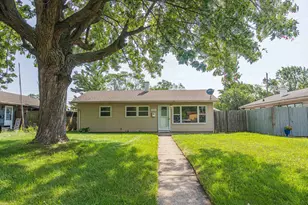 6335 New Hampshire Ave, Hammond, IN 46323 - Photo 1