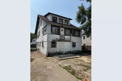 110 N Lake Avenue, Michigan City, IN 46360 - Photo 1