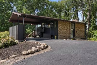 22 Crestview Drive, Valparaiso, IN 46383 - Photo 1