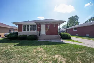 8113 Euclid Ave, Munster, IN 46321 - Photo 1
