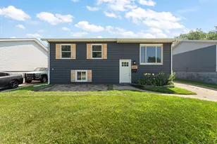 6547 Tennessee Ave, Hammond, IN 46323 - Photo 1