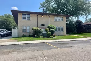 8841 Schneider Ave, Highland, IN 46322 - Photo 1