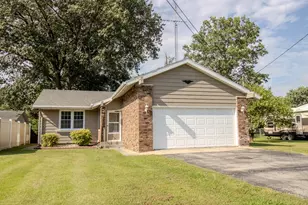 323 Airway Dr, Knox, IN 46534 - Photo 1