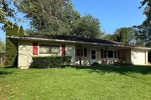 7549 Taney Pl, Merrillville, IN 46410 - Photo 1