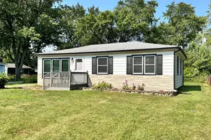 2820 Lois St, Portage, IN 46368 - Photo 1