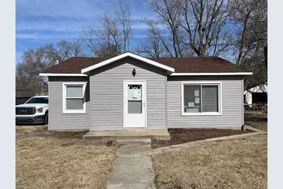 110 E North Street, Goodland, IN 47948 - Photo 1