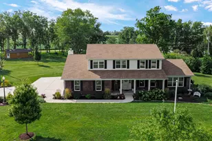 206 W Marion St, Mount Ayr, IN 47964 - Photo 1