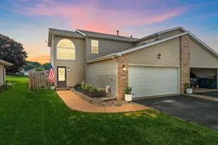 6822 Falcon Dr, Schererville, IN 46375 - Photo 1