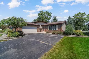 1510 Shady Ln, Schererville, IN 46375 - Photo 1