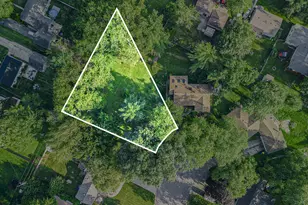 8405 Ellsworth Ct, Merrillville, IN 46410 - Photo 1