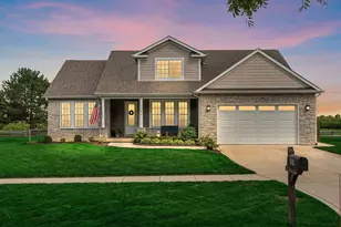 304 N Church St, Kouts, IN 46347 - Photo 1