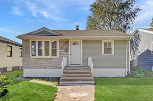 550 King St, Gary, IN 46406 - Photo 1