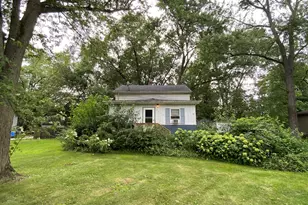 2814 Monnier St, Portage, IN 46368 - Photo 1