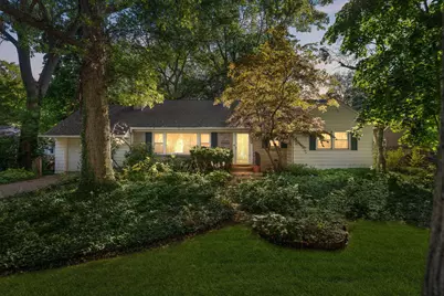 607 S Park Drive, Chesterton, IN 46304 - Photo 1