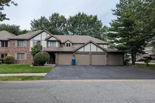 2022 Windsor Ct, Schererville, IN 46375 - Photo 1