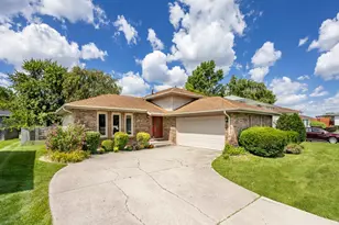 1012 Richmond Ct, Dyer, IN 46311 - Photo 1