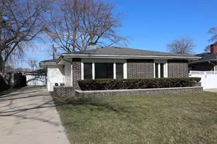 3635 Nebraska Dr, Hammond, IN 46323 - Photo 1