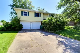 3903 Brookside Dr, Crown Point, IN 46307 - Photo 1