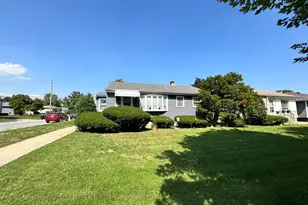 1605 171st St, Hammond, IN 46324 - Photo 1