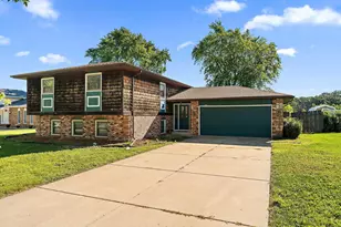 1152 S Ridge St, Crown Point, IN 46307 - Photo 1