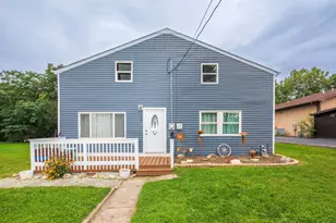 220 S Linda St, Hobart, IN 46342 - Photo 1