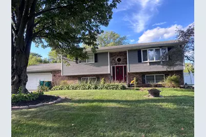 3905 Colonial Drive, Valparaiso, IN 46383 - Photo 1