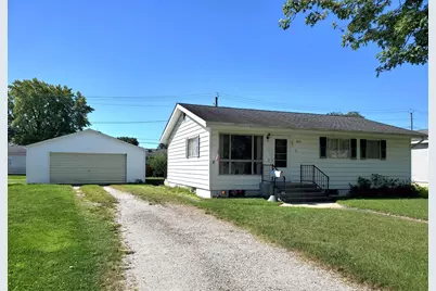 805 W Washington Street, Rensselaer, IN 47978 - Photo 1