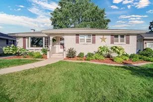 8945 Cottage Grove Ave, Highland, IN 46322 - Photo 1