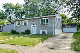 901 Essex Ln, Michigan City, IN 46360 - Photo 1
