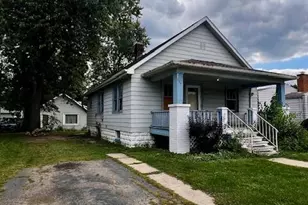 209 S 15th St, Chesterton, IN 46304 - Photo 1