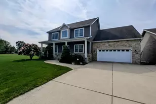210 Papillon Dr, Valparaiso, IN 46385 - Photo 1
