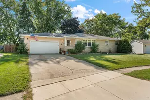 201 Crestline Dr, Lowell, IN 46356 - Photo 1