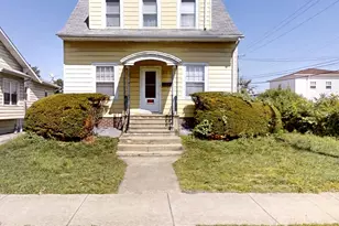 737 Cherry St, Hammond, IN 46324 - Photo 1