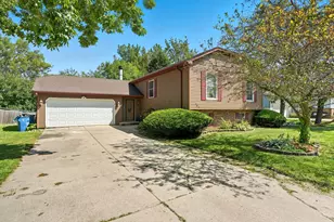 546 Timberwood Ln, Lowell, IN 46356 - Photo 1