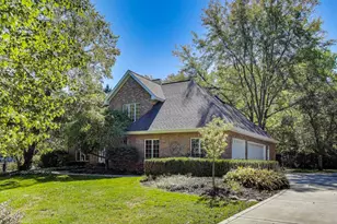 4408 Thornbury Dr E, Valparaiso, IN 46383 - Photo 1