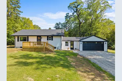 123 S 300 W, Valparaiso, IN 46385 - Photo 1