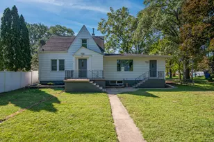 521 E 28th Ave, Lake Station, IN 46405 - Photo 1