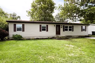 821 E Merritt St, Rensselaer, IN 47978 - Photo 1