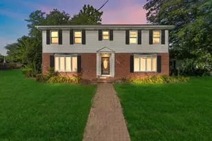 701 Trenton St, Crown Point, IN 46307 - Photo 1