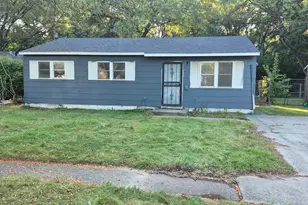 1044 Hobart St, Gary, IN 46406 - Photo 1