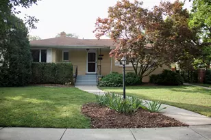 50 172nd St, Hammond, IN 46324 - Photo 1