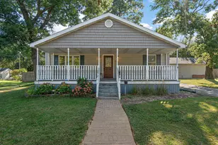 427 N Indiana St, Griffith, IN 46319 - Photo 1