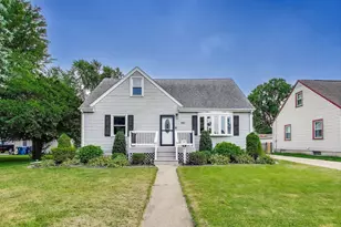 3536 Franklin St, Highland, IN 46322 - Photo 1