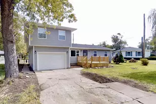 4695 Whitcomb St, Gary, IN 46408 - Photo 1