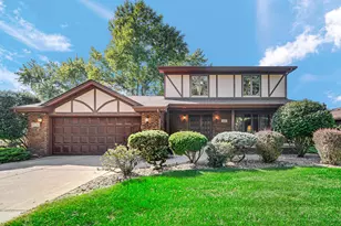 8126 Tapper Ave, Munster, IN 46321 - Photo 1