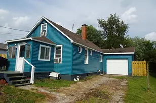 205 Silver St, North Judson, IN 46366 - Photo 1