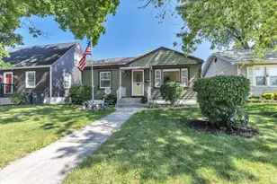 925 State St, Hobart, IN 46342 - Photo 1