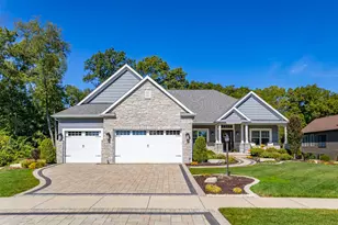 411 W Ashton Ln, Valparaiso, IN 46385 - Photo 1